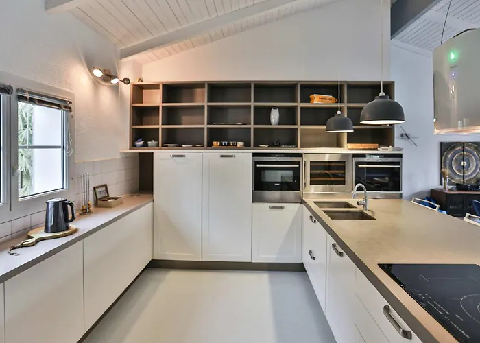 Foyenne - Piscine, Jacuzzi Et Sauna Villa Sainte-Foy (Vendee)