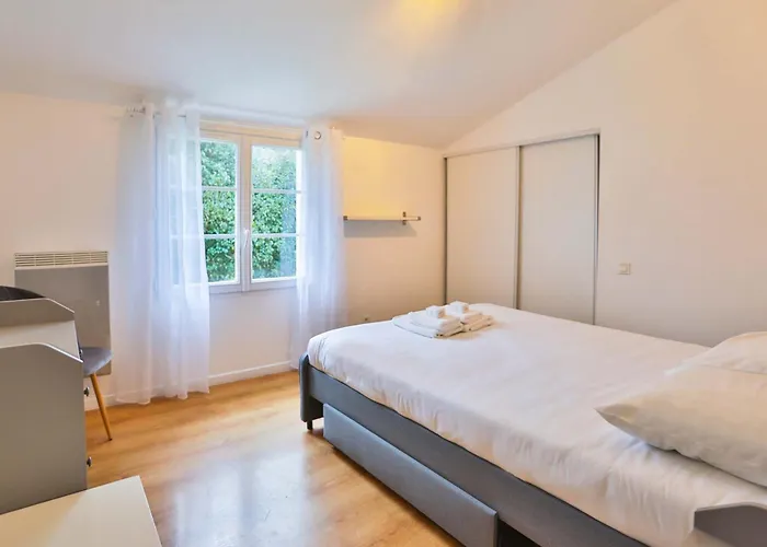 Foyenne - Piscine, Jacuzzi Et Sauna Villa