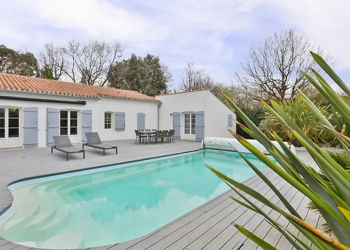 Foyenne - Piscine, Jacuzzi Et Sauna * Sainte-Foy (Vendee)